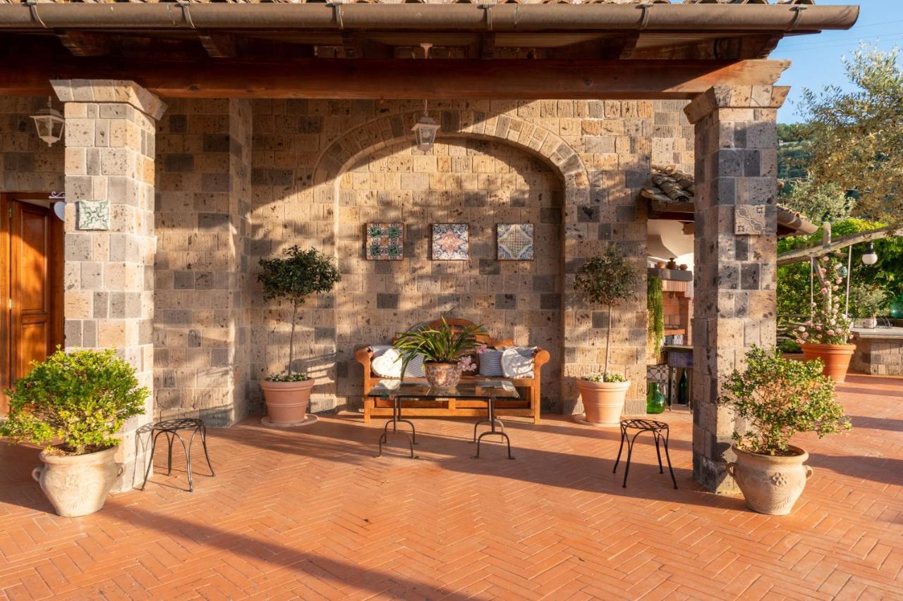 Villa Carolina Sorrento Private Heated Pool And Sea View ภายนอก รูปภาพ