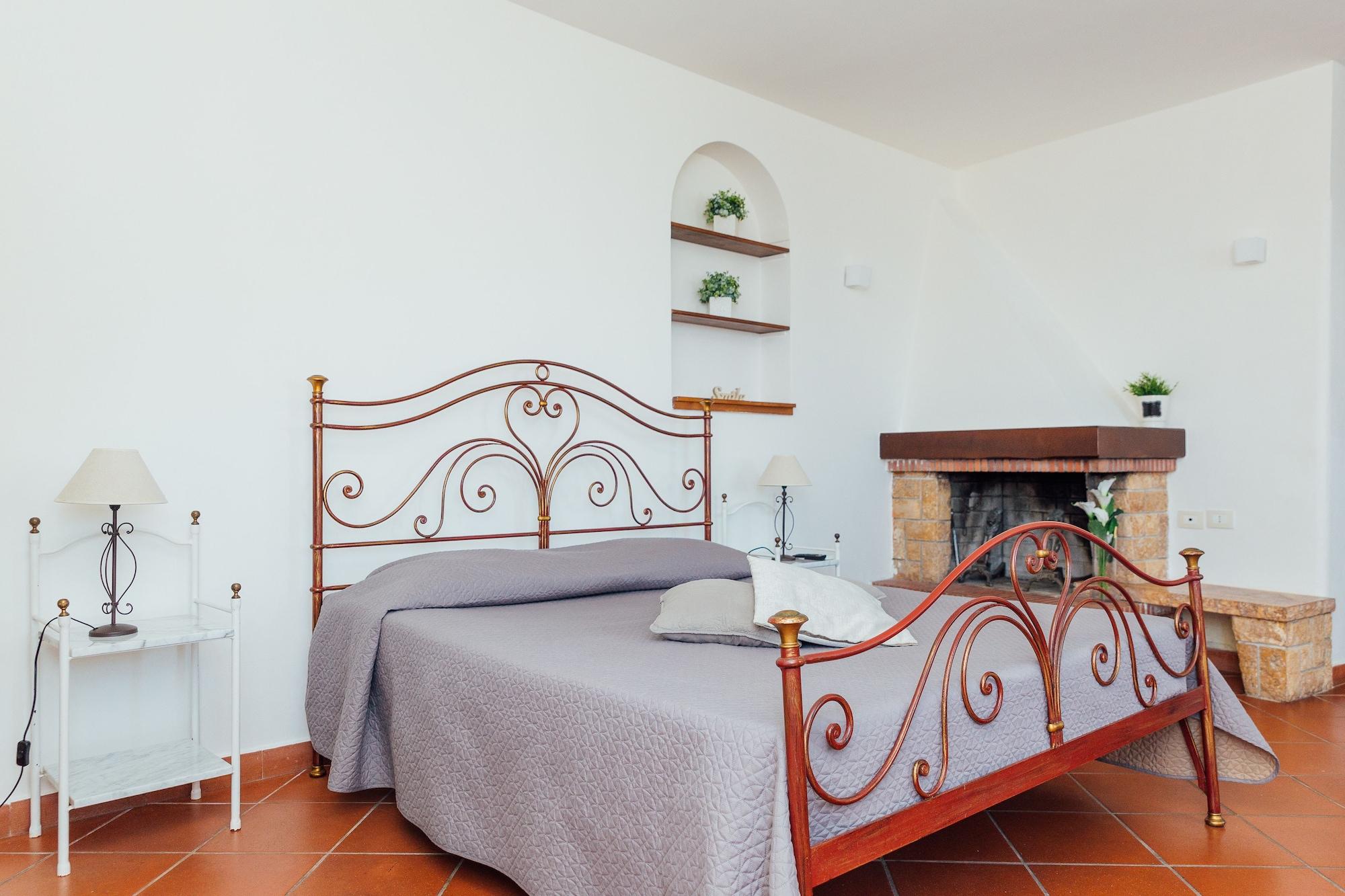 Villa Carolina Sorrento Private Heated Pool And Sea View ภายนอก รูปภาพ