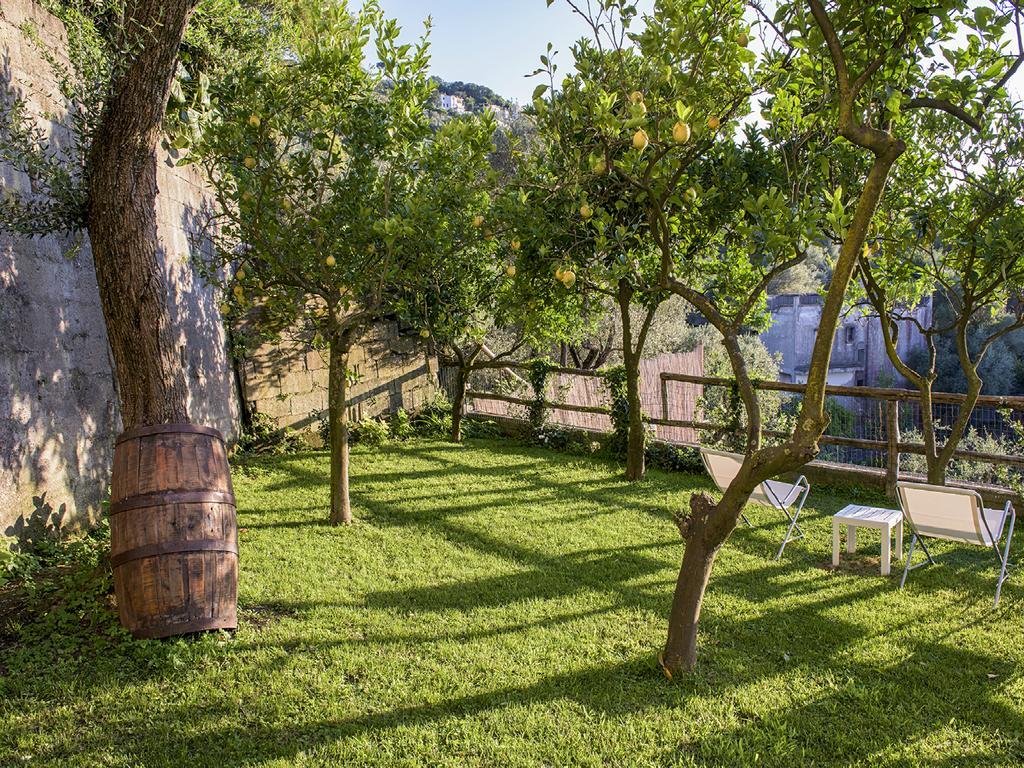 Villa Carolina Sorrento Private Heated Pool And Sea View ภายนอก รูปภาพ
