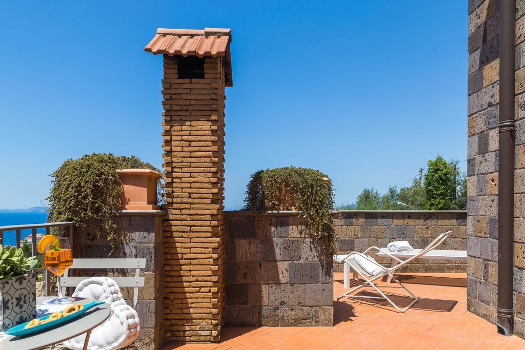 Villa Carolina Sorrento Private Heated Pool And Sea View ภายนอก รูปภาพ